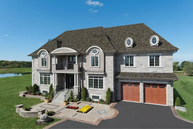 IKO Royal Estate roofing product