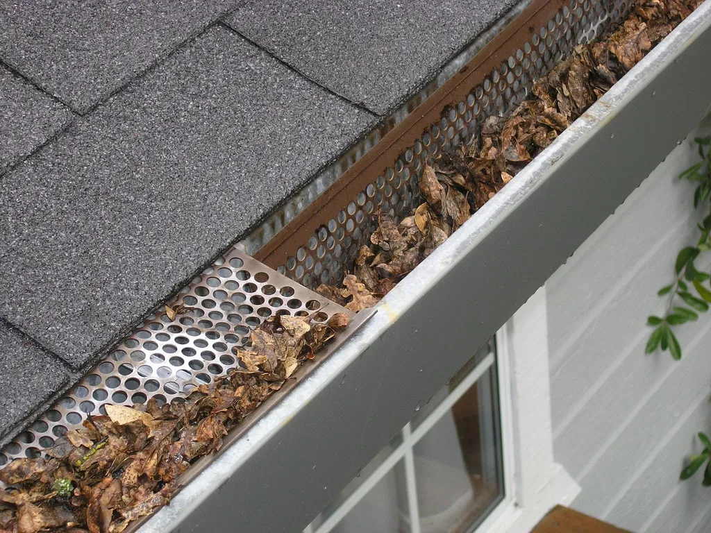 When Should You Clean Your Gutters in Maryland and Virginia?, American Home Contractors blog